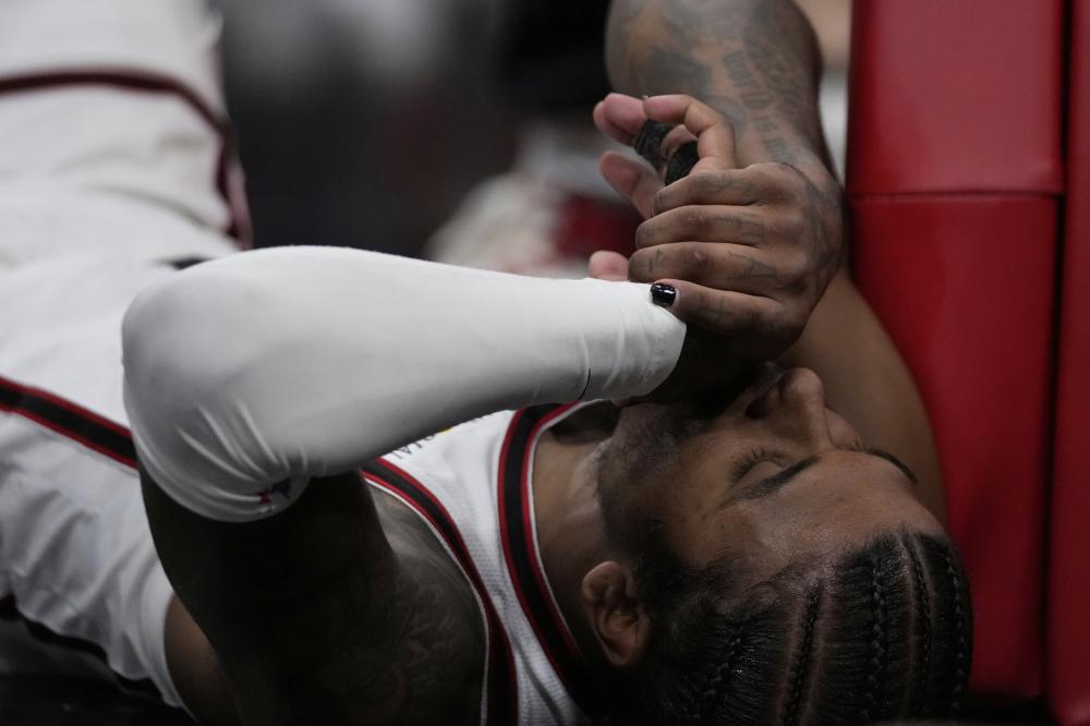 后防队员的 后防队员的