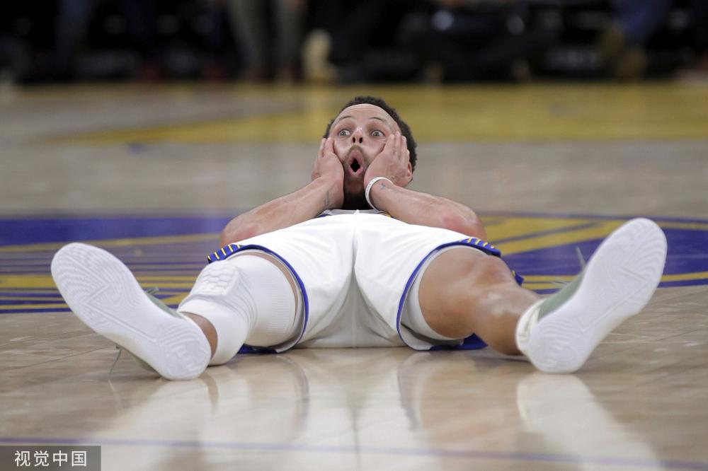 让观众目不 让观众目不